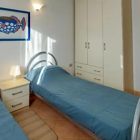 Appartamento Residenziale Trilocale Aresula San Teodoro San Teodoro  Exterior photo