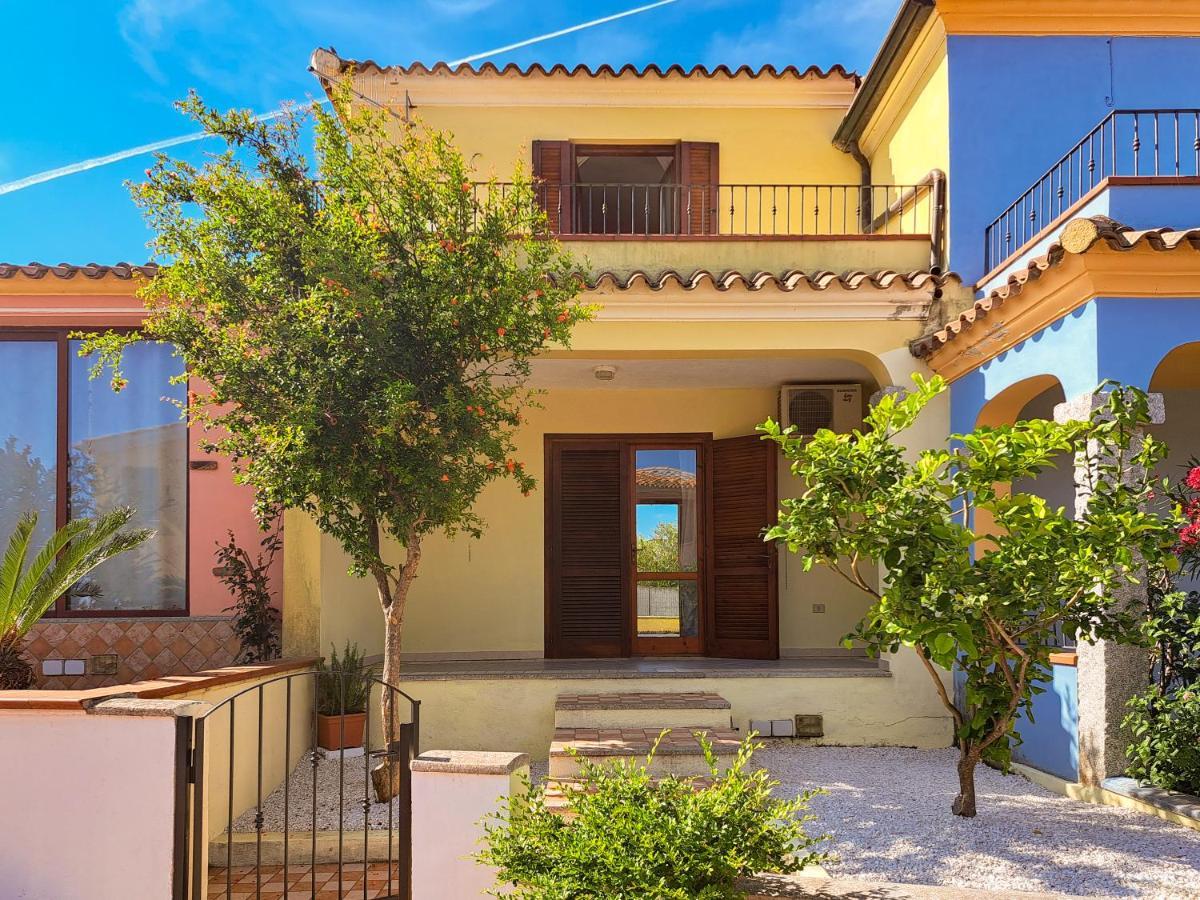 Residenziale Trilocale Aresula San Teodoro Apartment *
